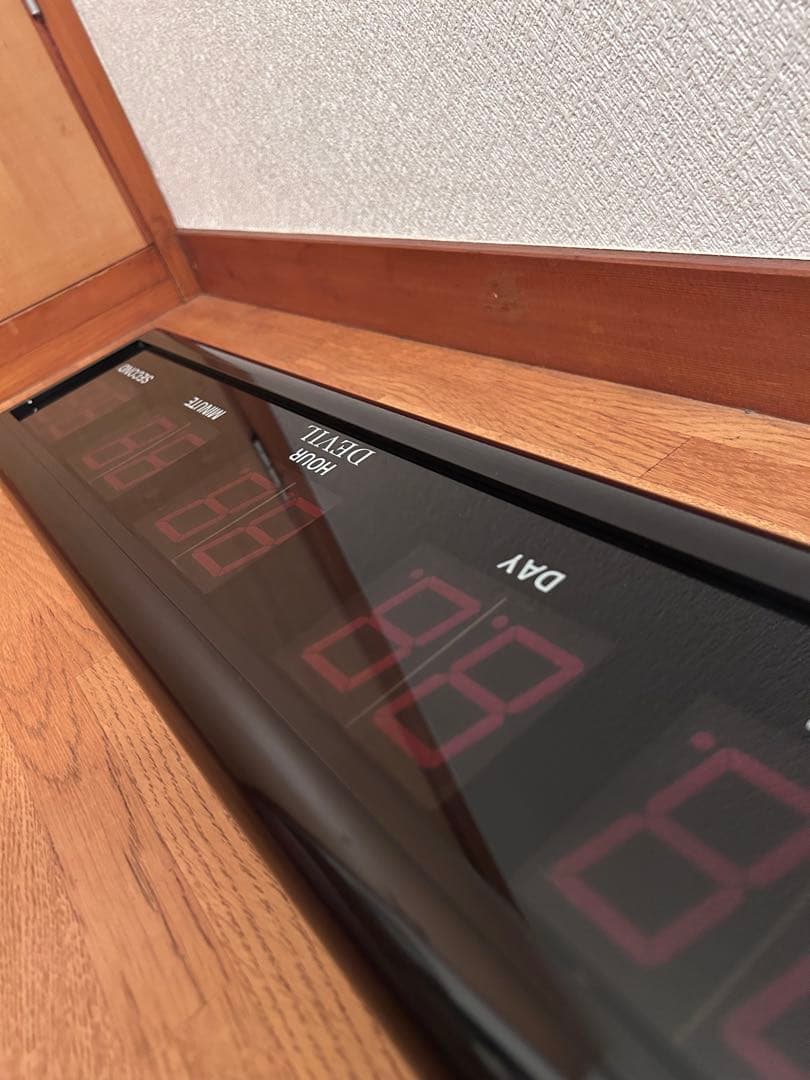 DEVIL LED DOT CLOCK (赤) デジタル時計