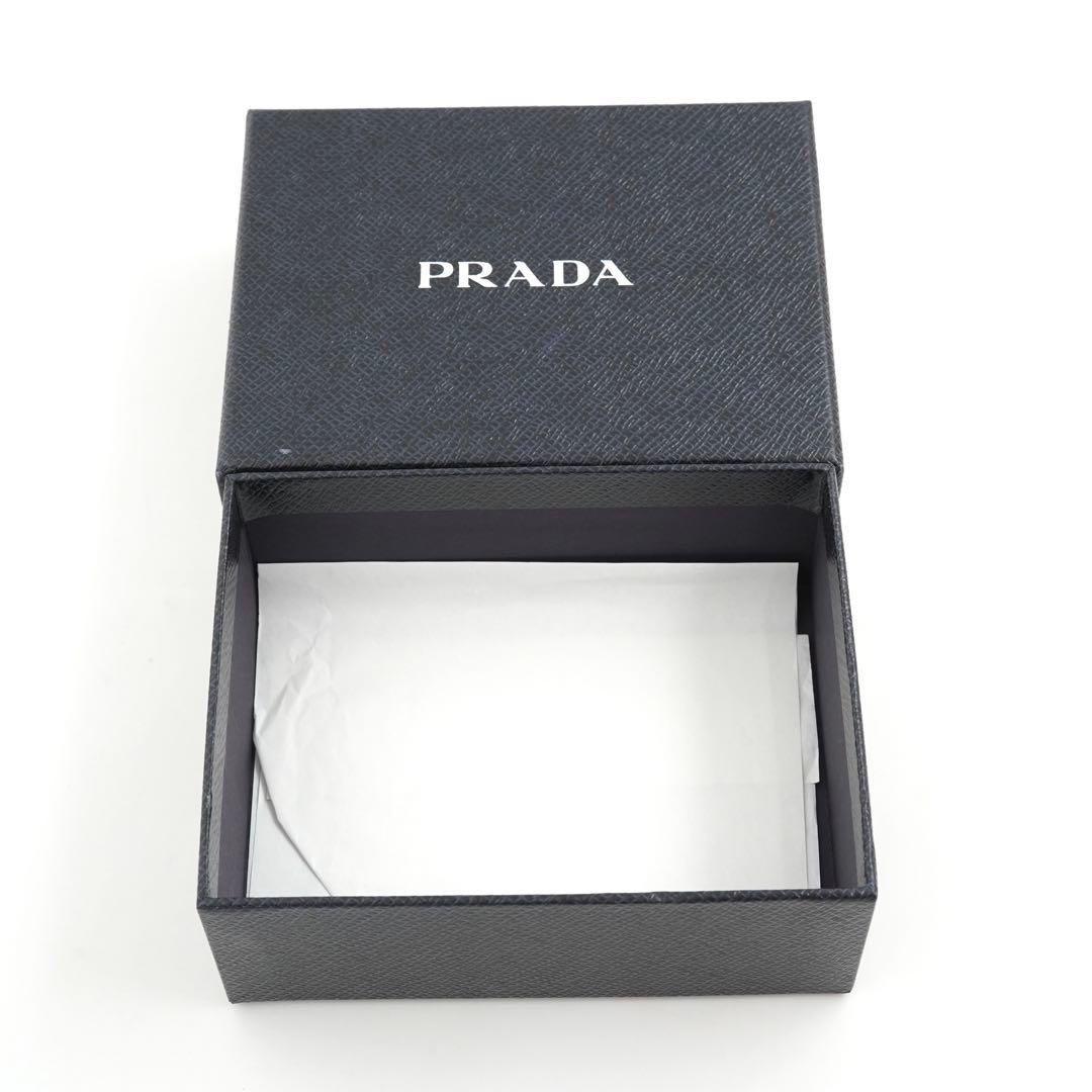 ✨未使用展示品✨　PRADA ミニ財布　シボ革　三つ折り　ピンク　レター型