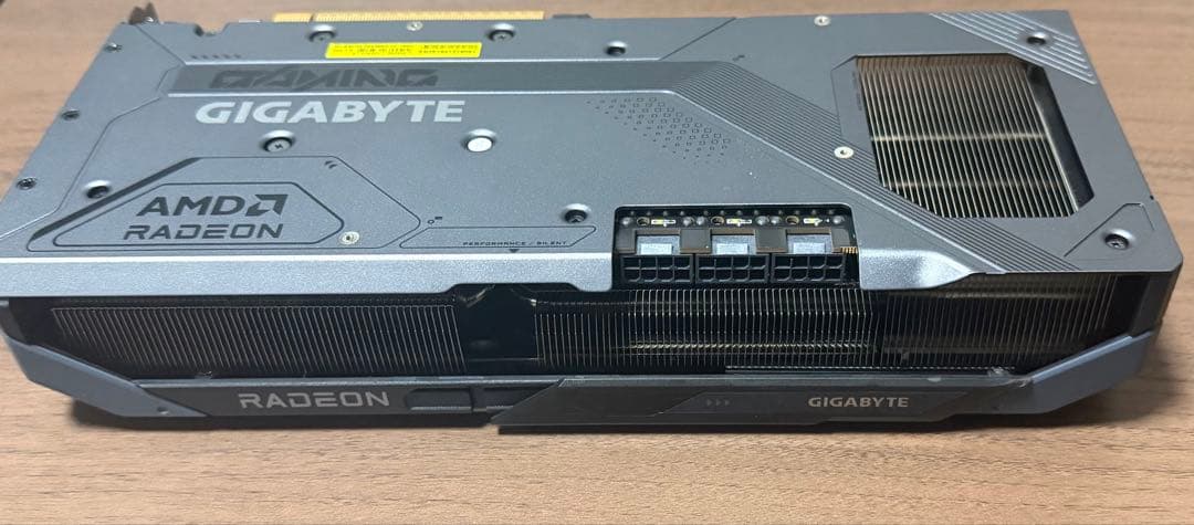 グラフィックボード・グラボ・ビデオカード GIGABYTE RX9070XT 16GB