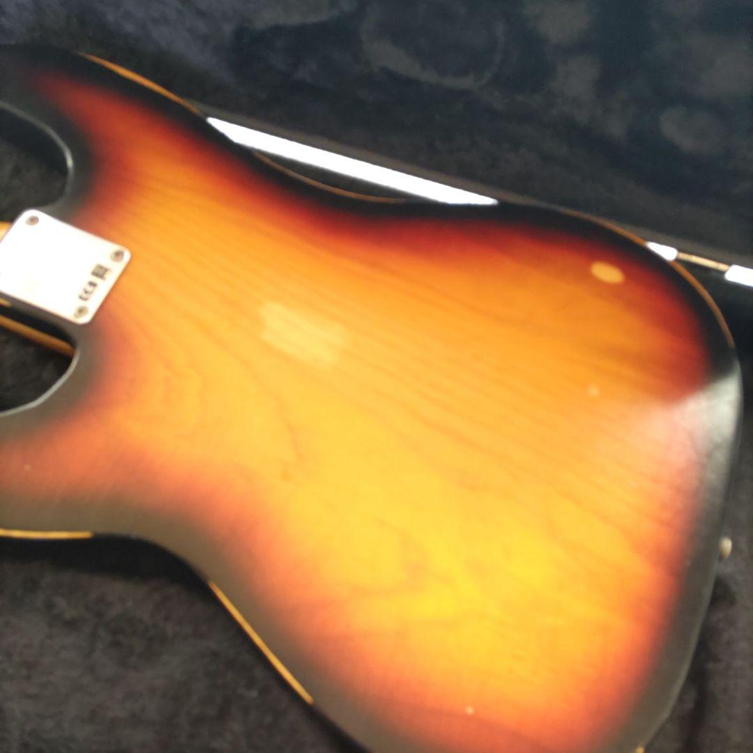 ベース FENDER Mike Dirnt Precision Bass