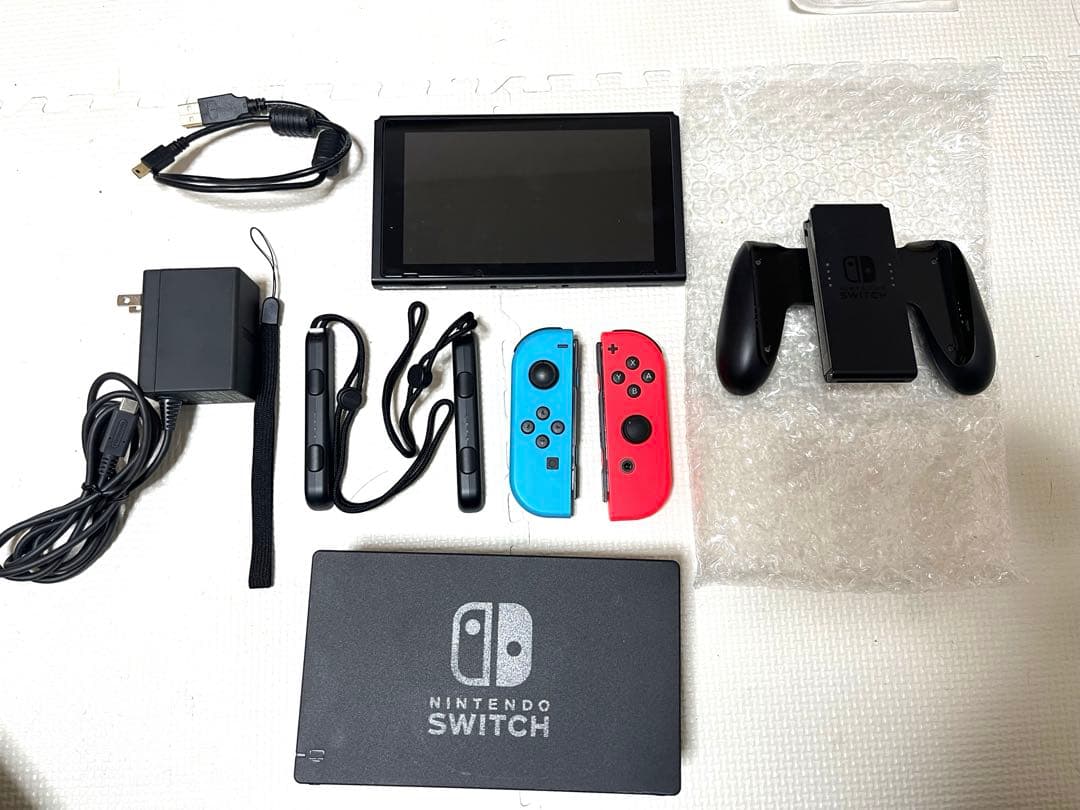 ニンテンドースイッチ　本体 Switch Nintendo 現行型