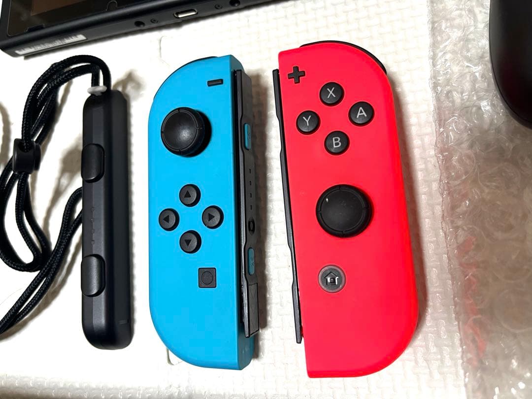 ニンテンドースイッチ　本体 Switch Nintendo 現行型