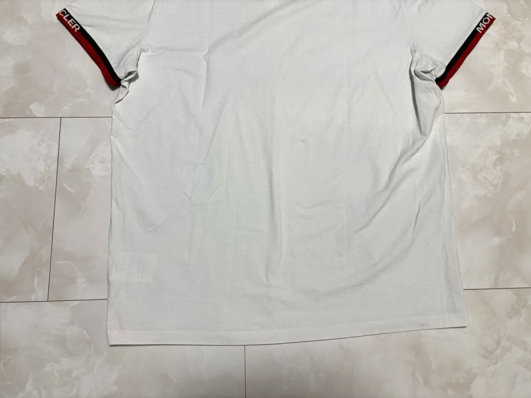 MONCLER リンガートリム Tシャツ