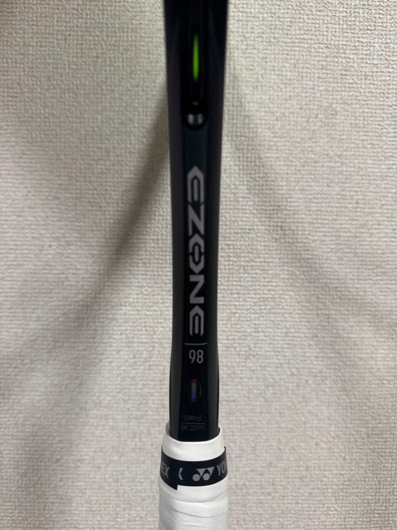 【美品】YONEX EZONE 98 アクアナイトブラック G2