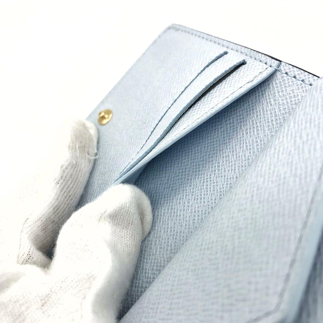 未使用✨ルイヴィトン 　ポケットウォレット LV チャーム　折り財布 モノグラム