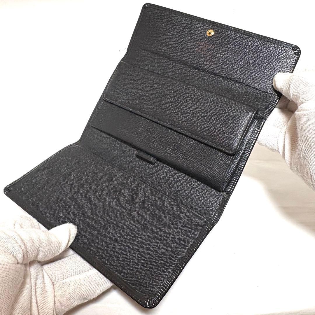 美品 ルイヴィトン エピ ポルトトレゾール 長財布 ブラック M63387