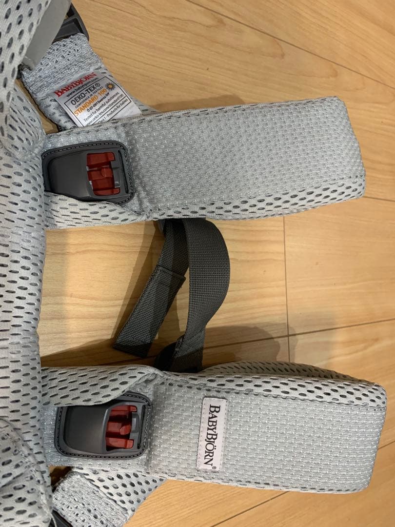 美品BABYBJÖRN BABY CARRIER ONE AIRメッシュ抱っこ紐