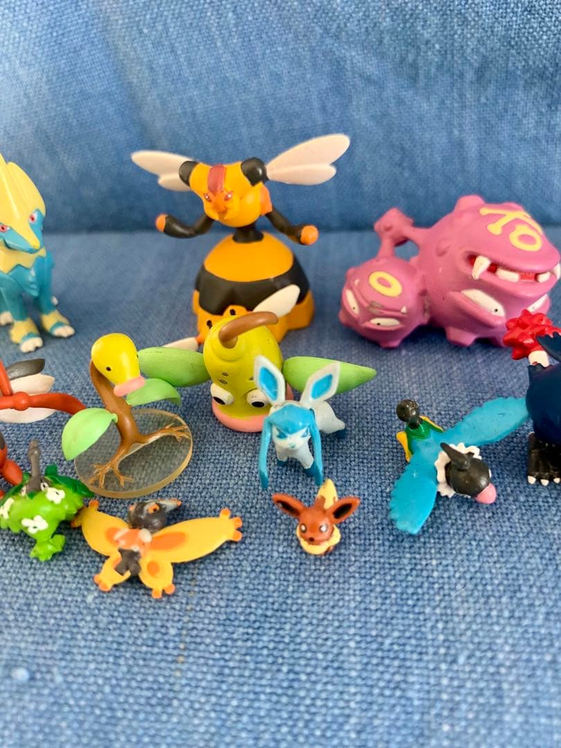 立体ポケモン図鑑 フィギュア 17 体セット