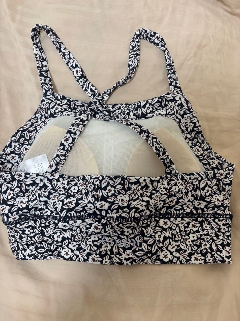 emmi yoga セットアップ　NAVY花柄　サイズ1