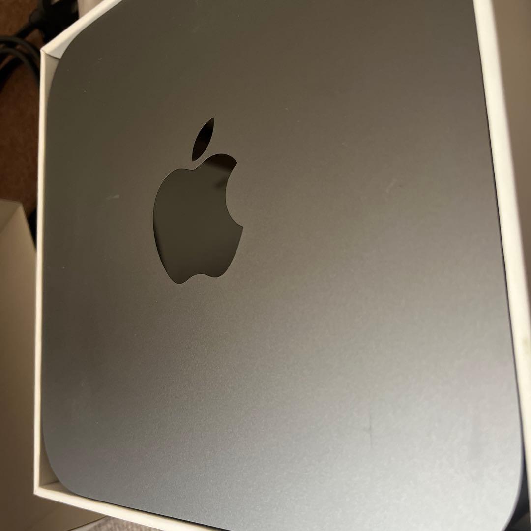Macデスクトップ Macmini 2018 Core i7 3.2GHz 32GB SSD 2TB