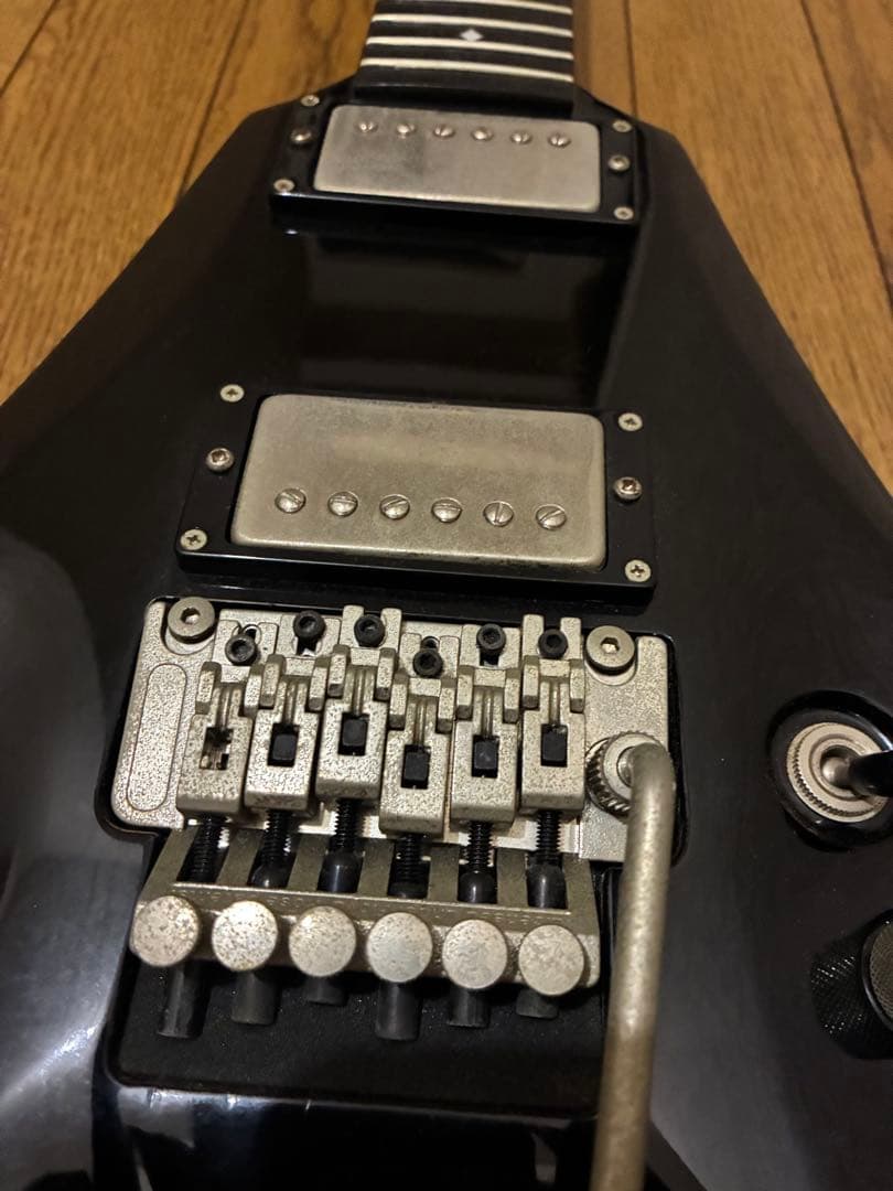 DBZGuitars Vシェイプ エレキギター