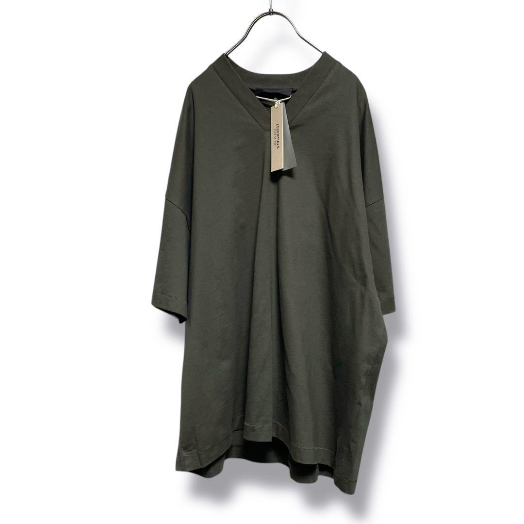 タグ付　FOG ESSENTIALS 黒　カーキ　Tシャツ　Vネック　半袖　ゴム