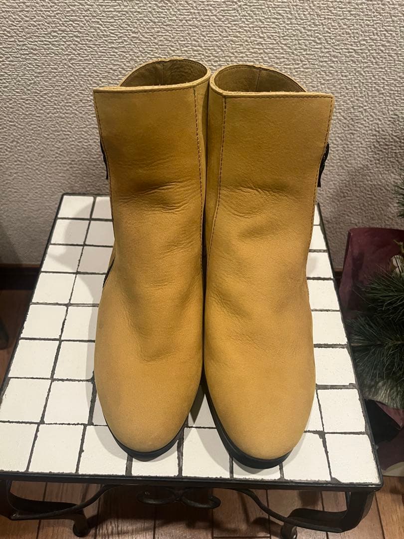 arche イエロー スエード ショートブーツ