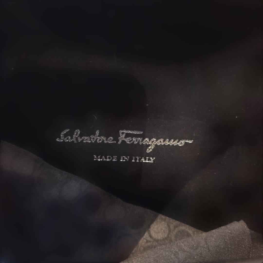 美品Salvatore Ferragamo ブラックサングラス