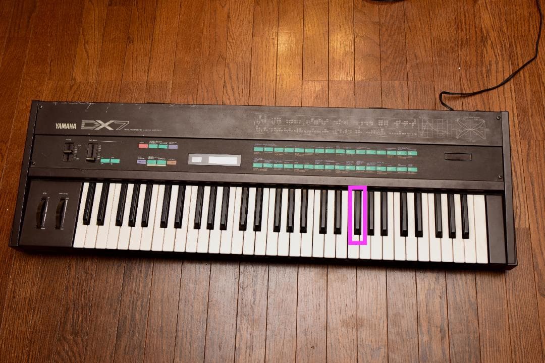 Yamaha DX7 専用ケース カートリッジ付き