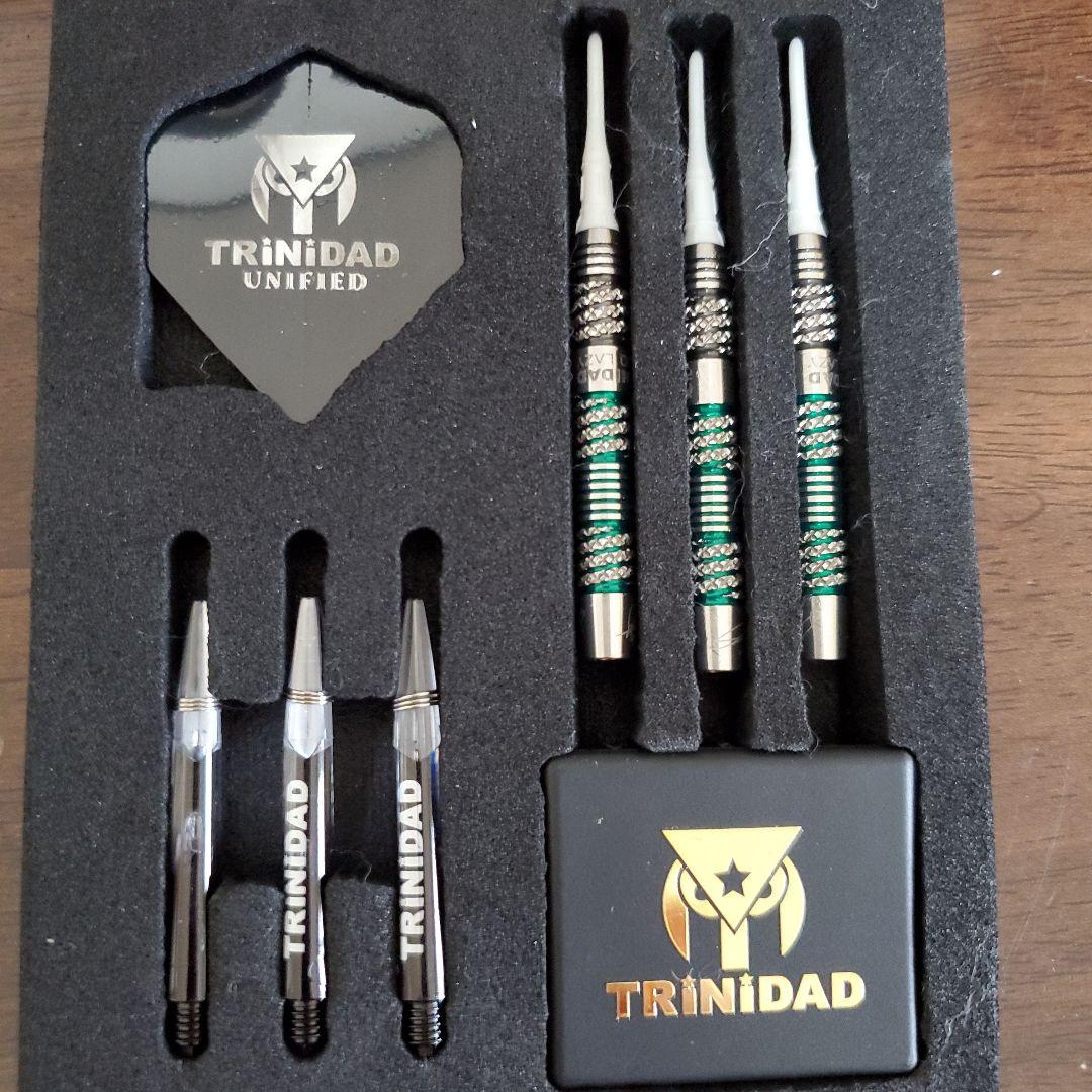 TRINIDAD RICARDO LAZY ダーツセット