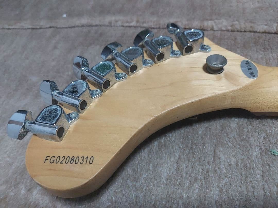 [ジャンク]FERNANDES DIGI-ZO HYPER +ケース、ストラップ