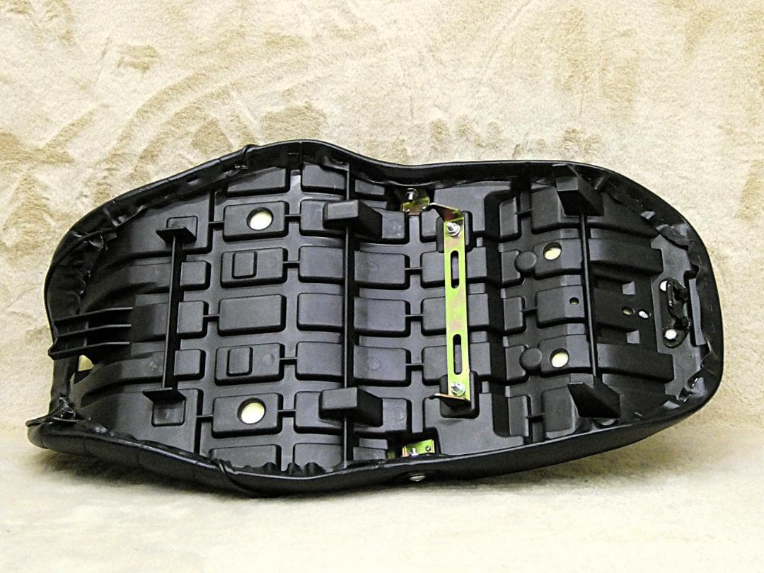 バリオス１型　タックロールシート　黒皮/ あんこ抜き 完成品