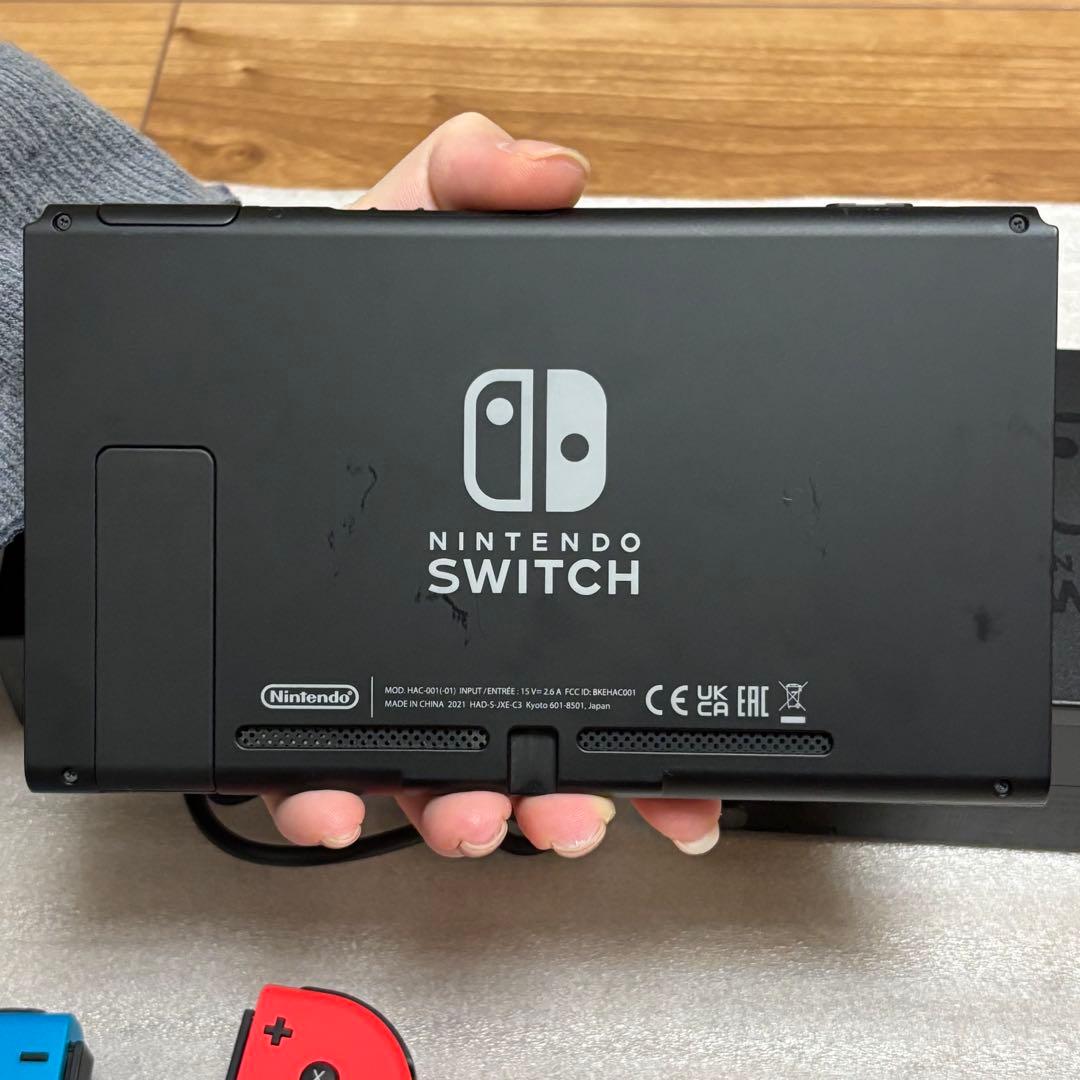 Nintendo Switch(バッテリー強化版)本体 + 付属品
