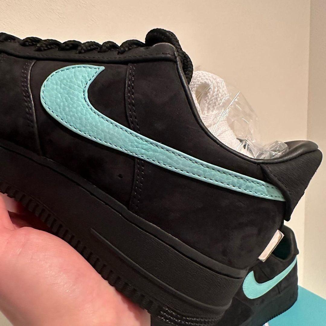 掃除機・クリーナー TIFFANY & Co. x Nike Air Force 1 Low