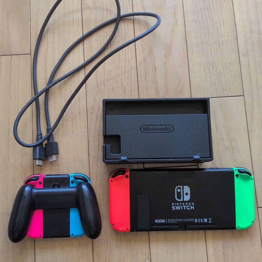 さ*け様 Nintendo Switch 本体（緑と赤は正常、青とピンクはジャン