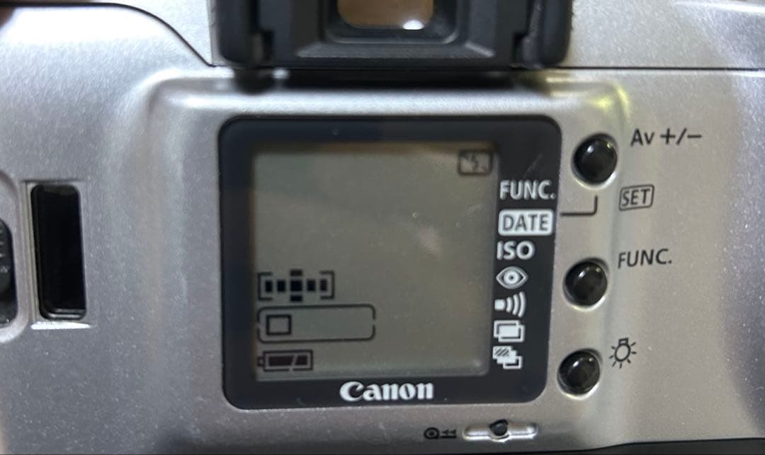 【動作確認済み】Canon EOS Kiss5 一眼レフカメラ　フィルム、電池付
