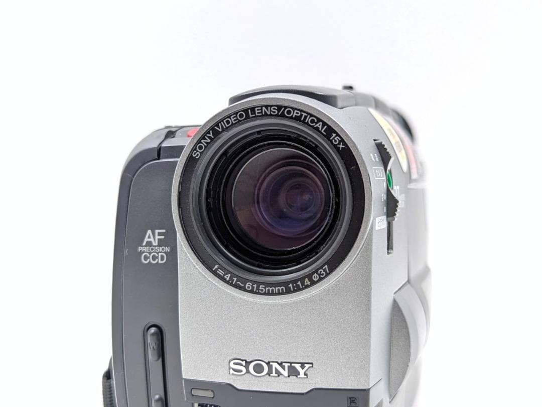 8mmテープのダビングに！ SONY ビデオカメラ CCD-TRV91 02