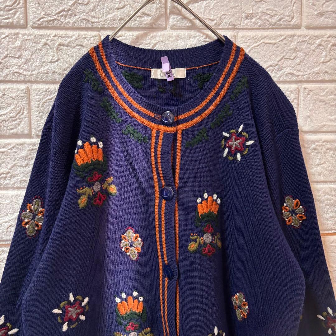 レトロ ヴィンテージ カーディガン 花柄 刺繍 ウール100% Dusol