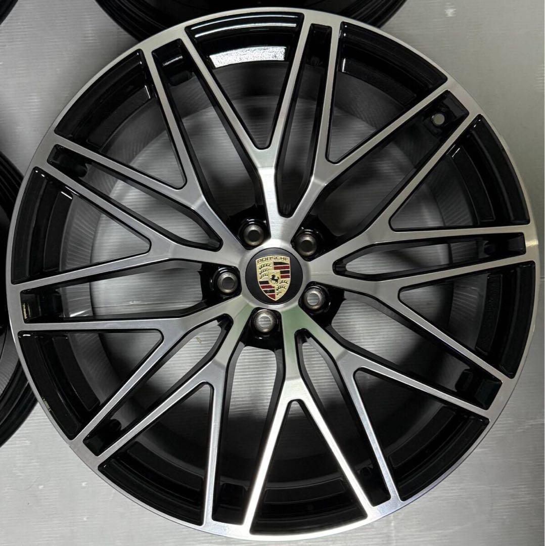 ポルシェ マカン RS Spider 95B 21インチ…61