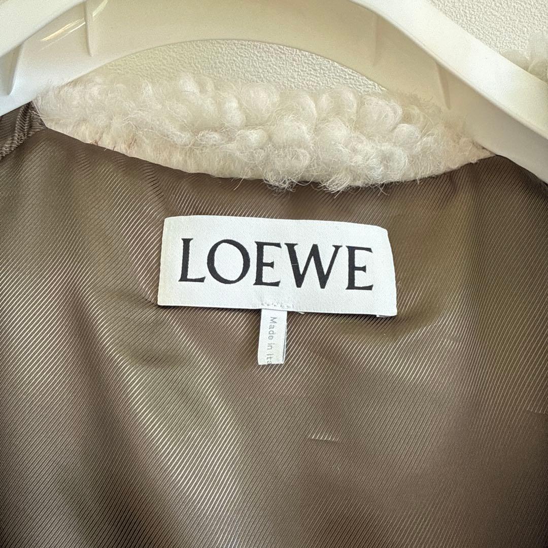 【LOEWE 】フード付き ボアボンバージャケット（カーキ）