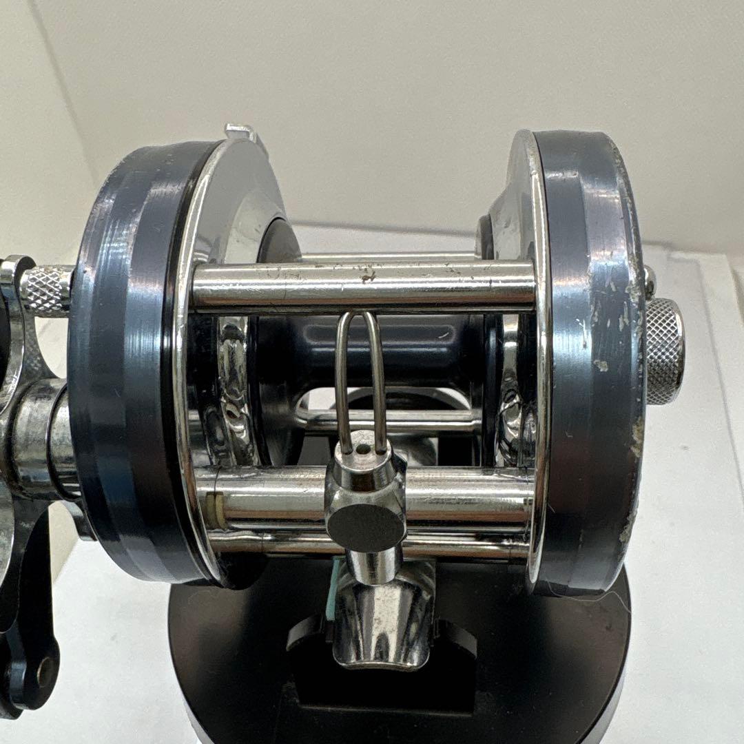 ＯＺABU Ambassadeur 5500C ベイトリール