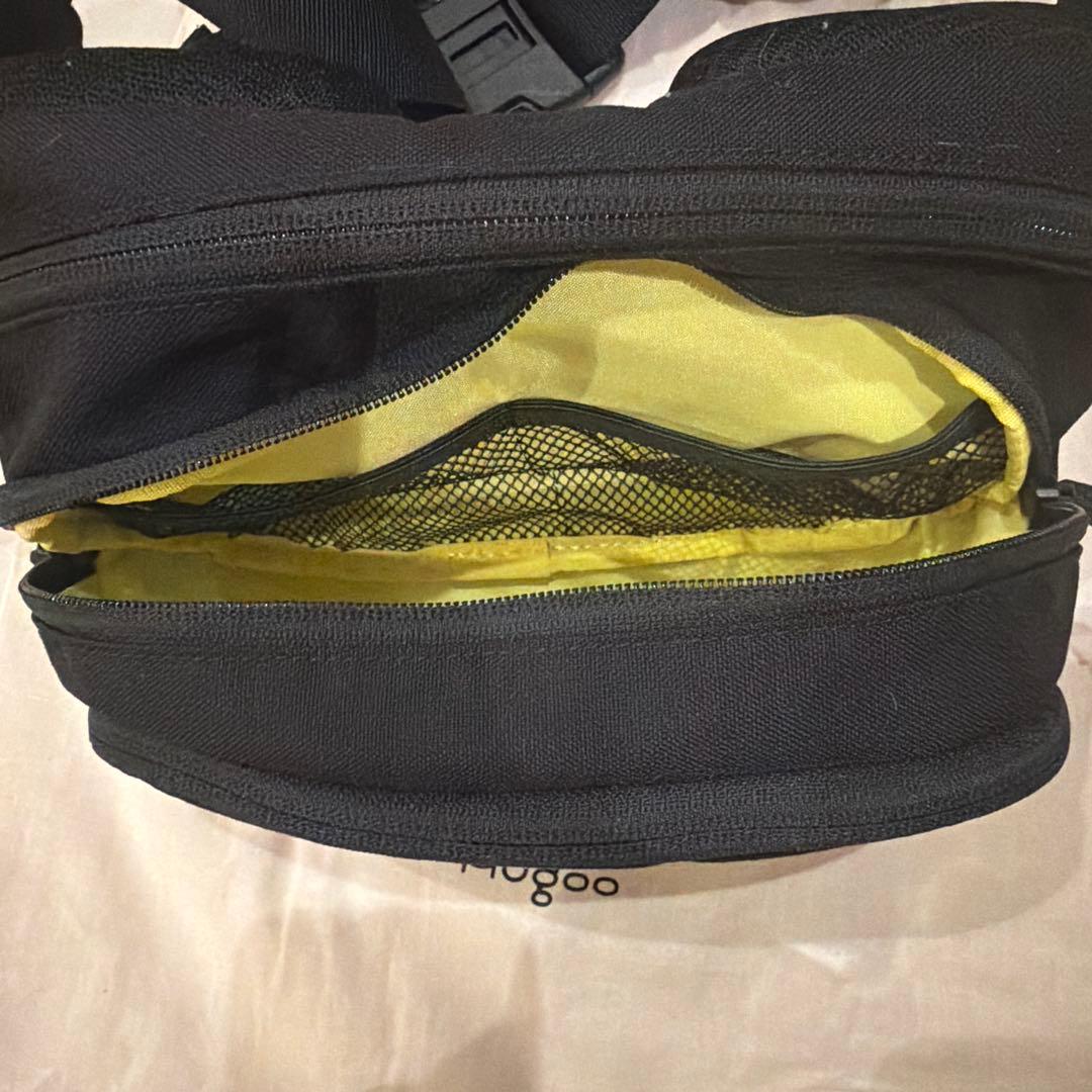 【美品】ヒップシート Hugoo ハグー