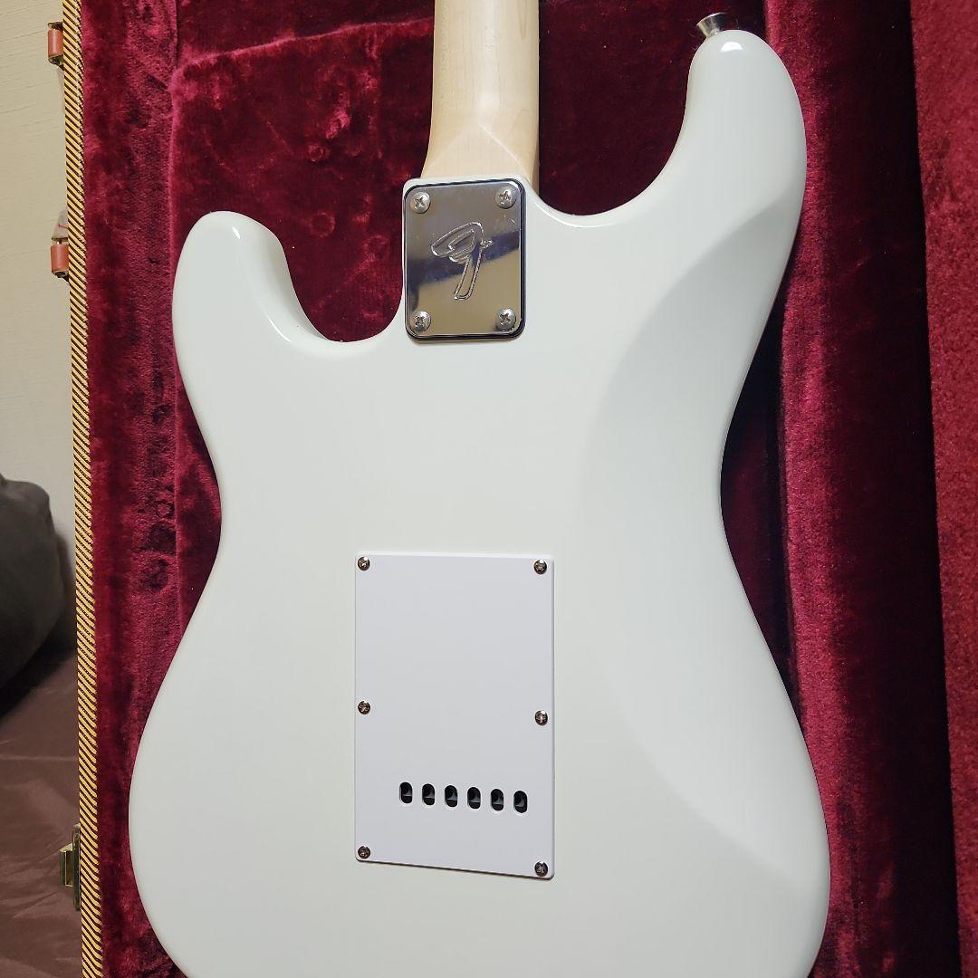 春セール‼️Fender homage white ストラトタイプ