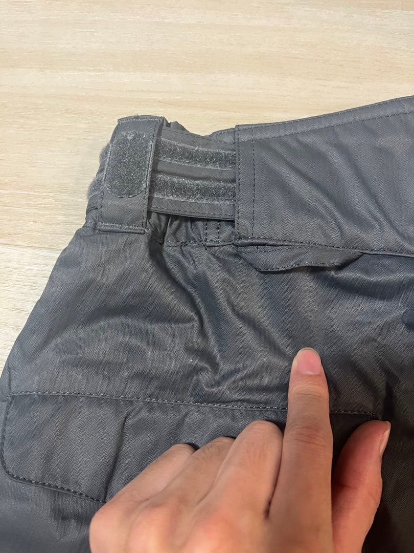 SALOMON スノーボードパンツ グレー