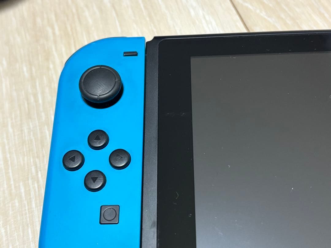 Nintendo Switch 本体 青/赤 付属品付き【箱無し】