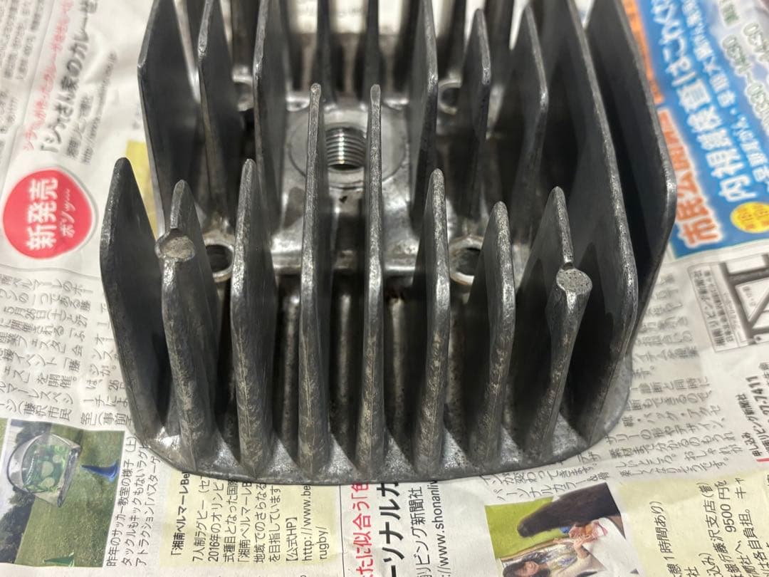 Kawasaki カワサキ 350SS マッハⅡ シリンダーヘッド