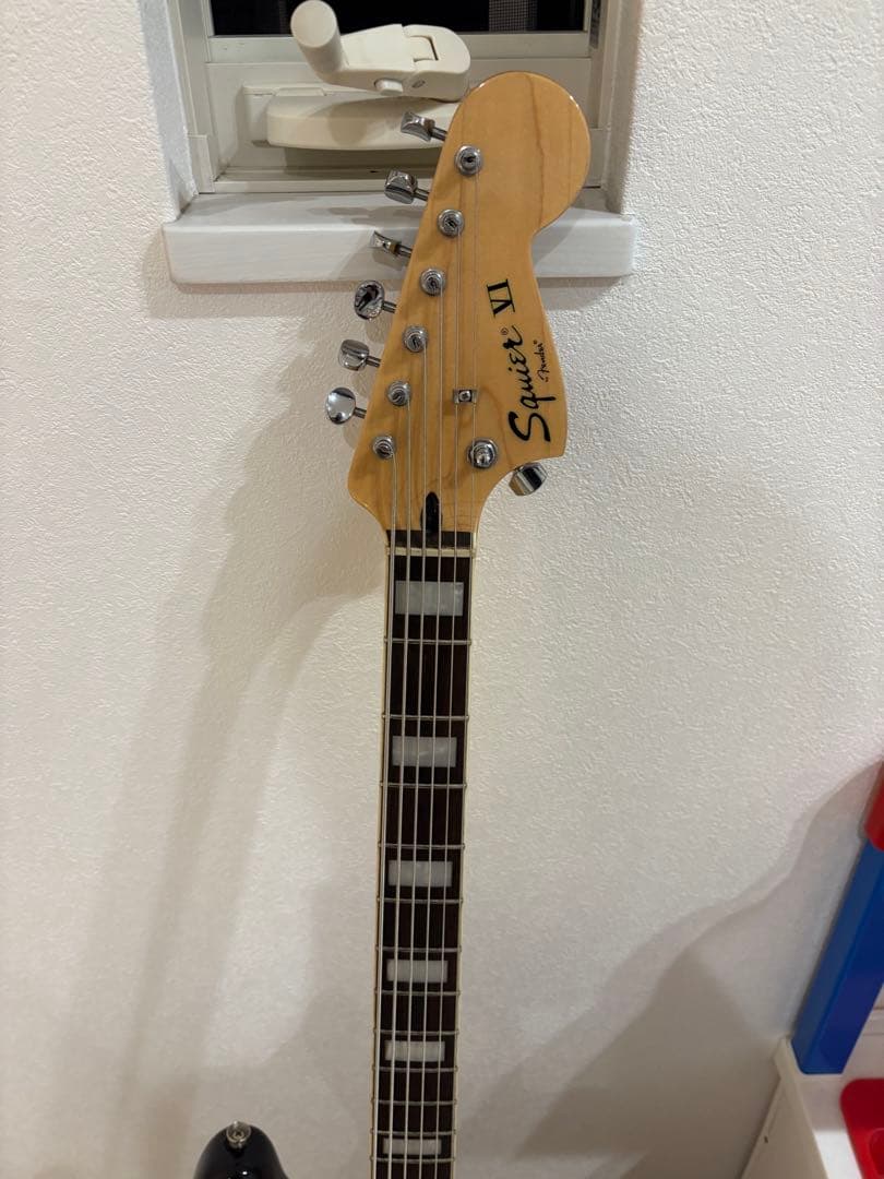 Squier by Fenderベース Classic Vibe Bass VI