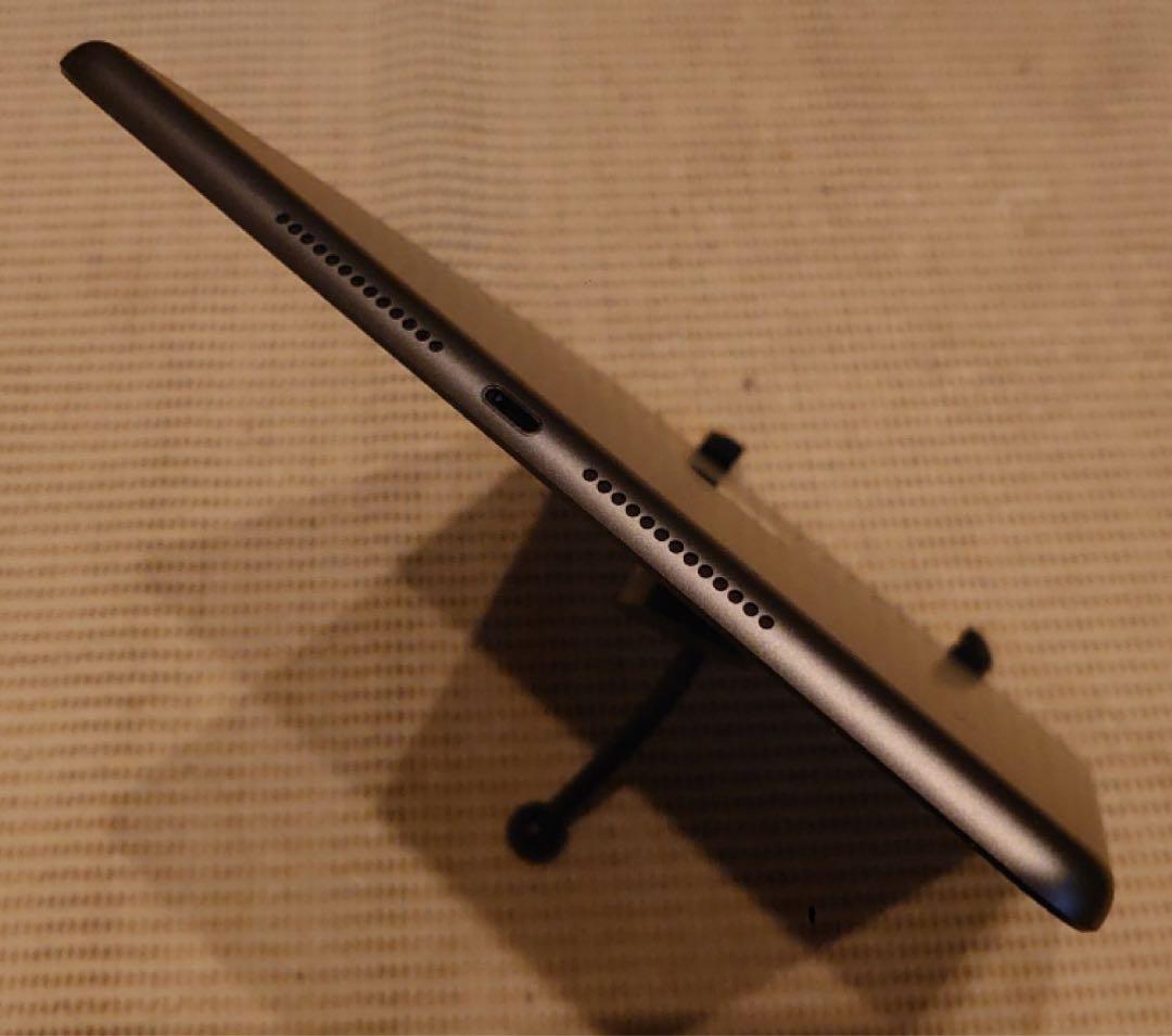 完動品iPad第7世代(A2197)本体32GBグレイ送料込6MF3M