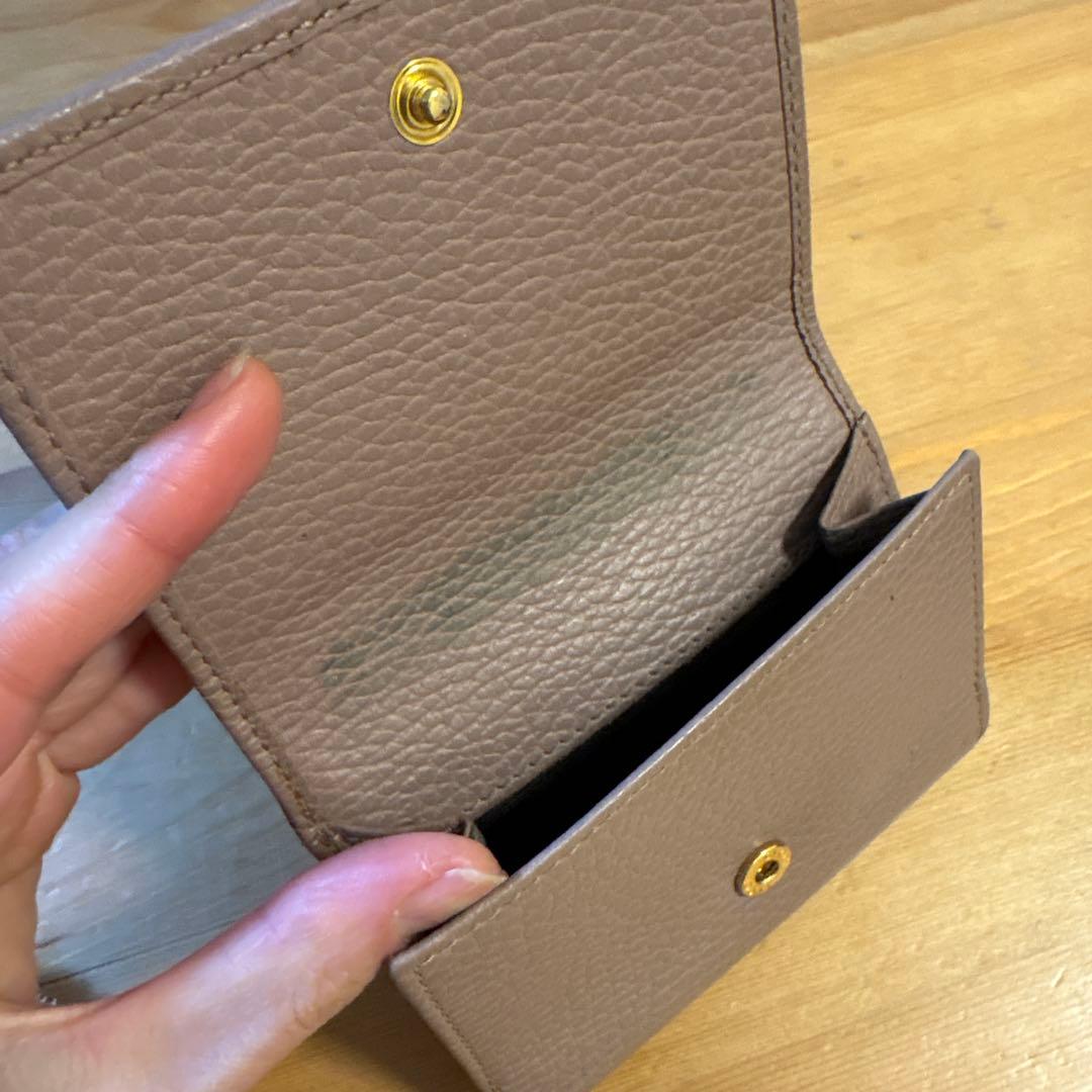 GUCCI ピンクベージュ　三つ折り財布　レザー