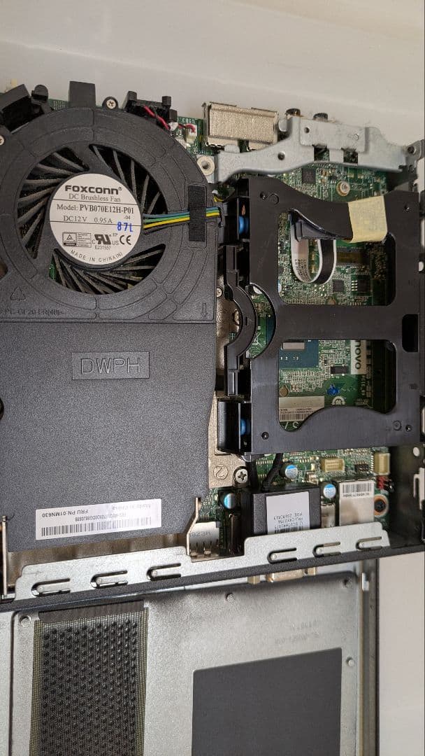 ミニPC LenovoThinkCentre M710q i3-7100T 4GB