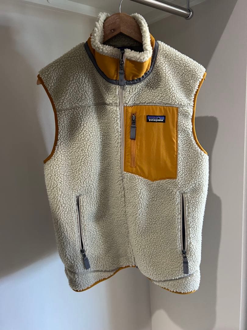 Patagonia フリース ベスト クリーム/イエロー