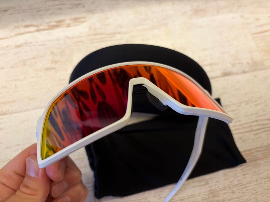 Oakley スートロ スポーツサングラス