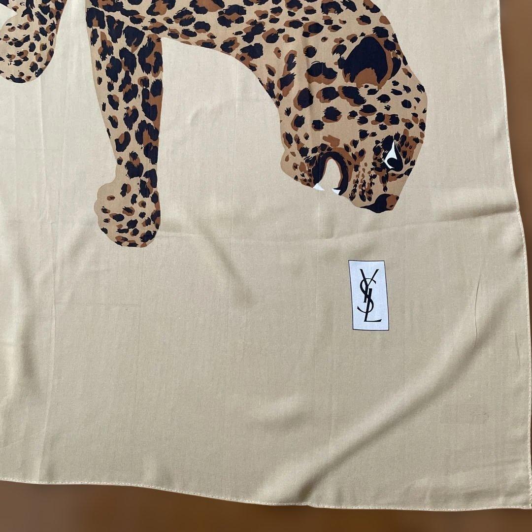 桧Yves Saint Laurent ヒョウ柄シルク 超大判