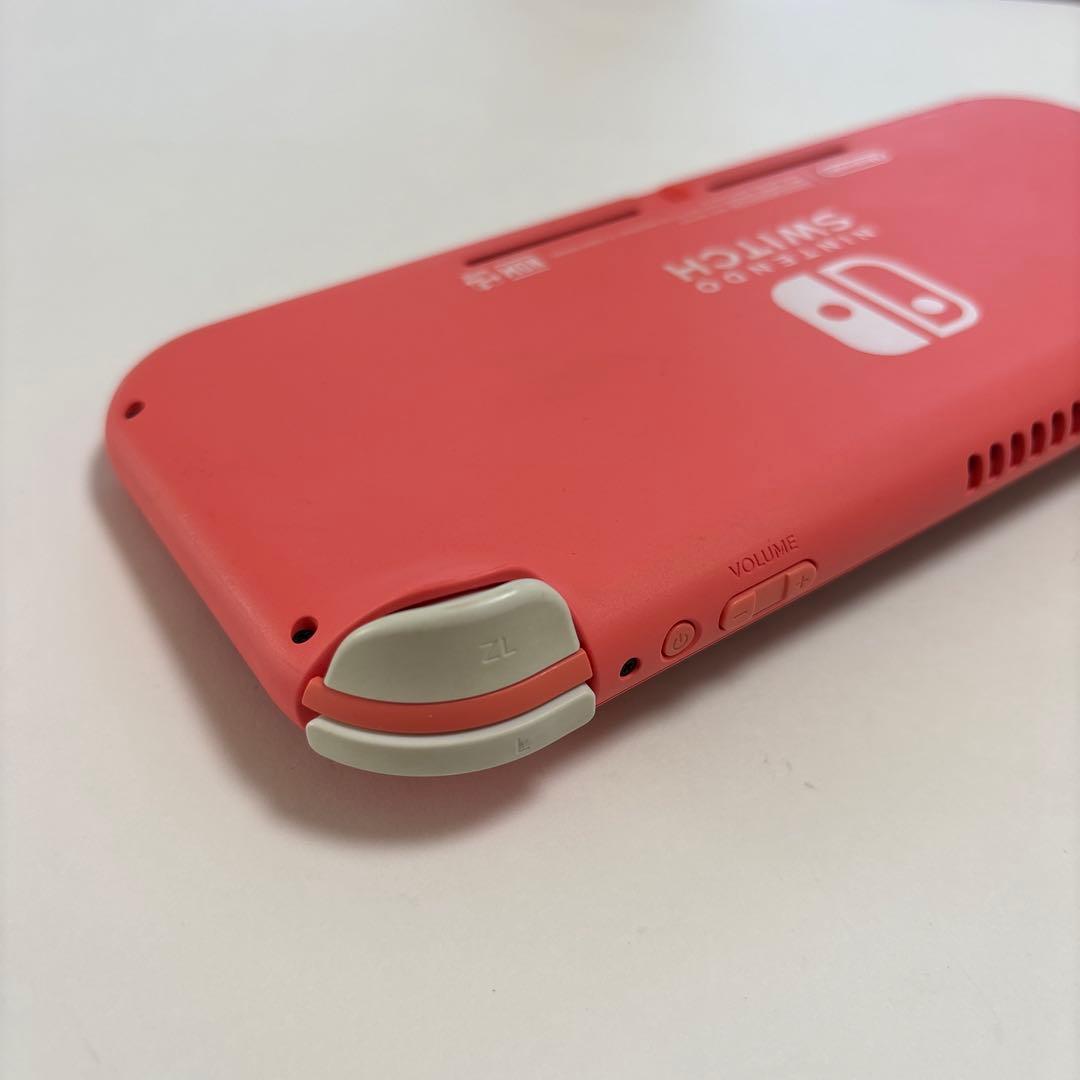 Nintendo SwitchLite　 HDH-001 コーラル　本体　ピンク
