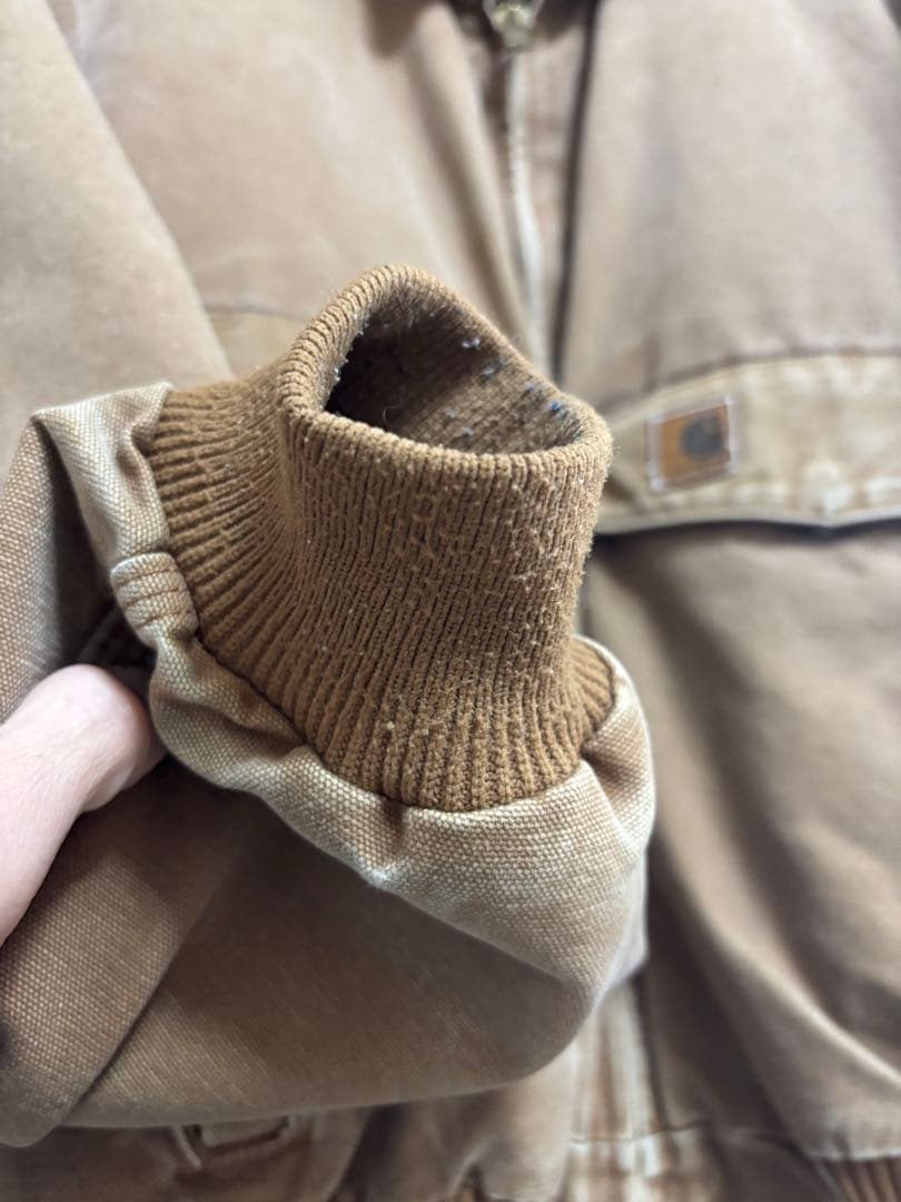 Carhartt カーハート　ボンバージャケット