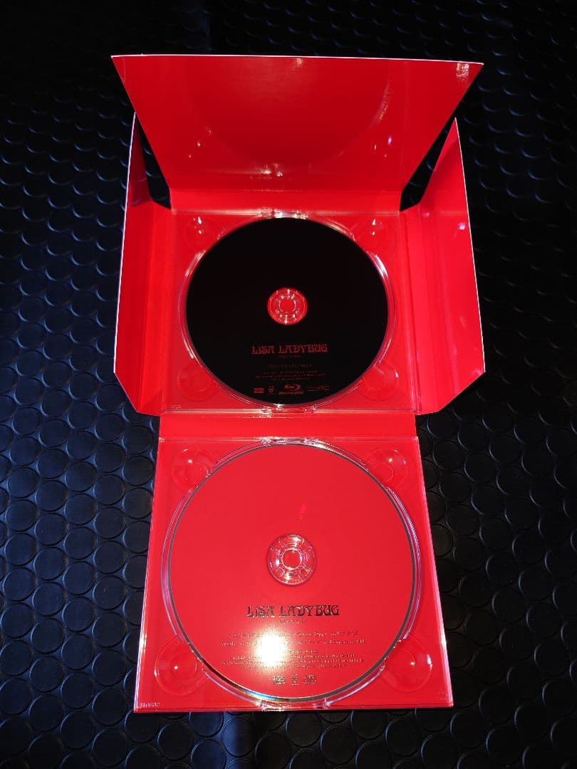 LiSA LADYBUG 完全生産限定盤 CD+BD+グッズ＋クッション