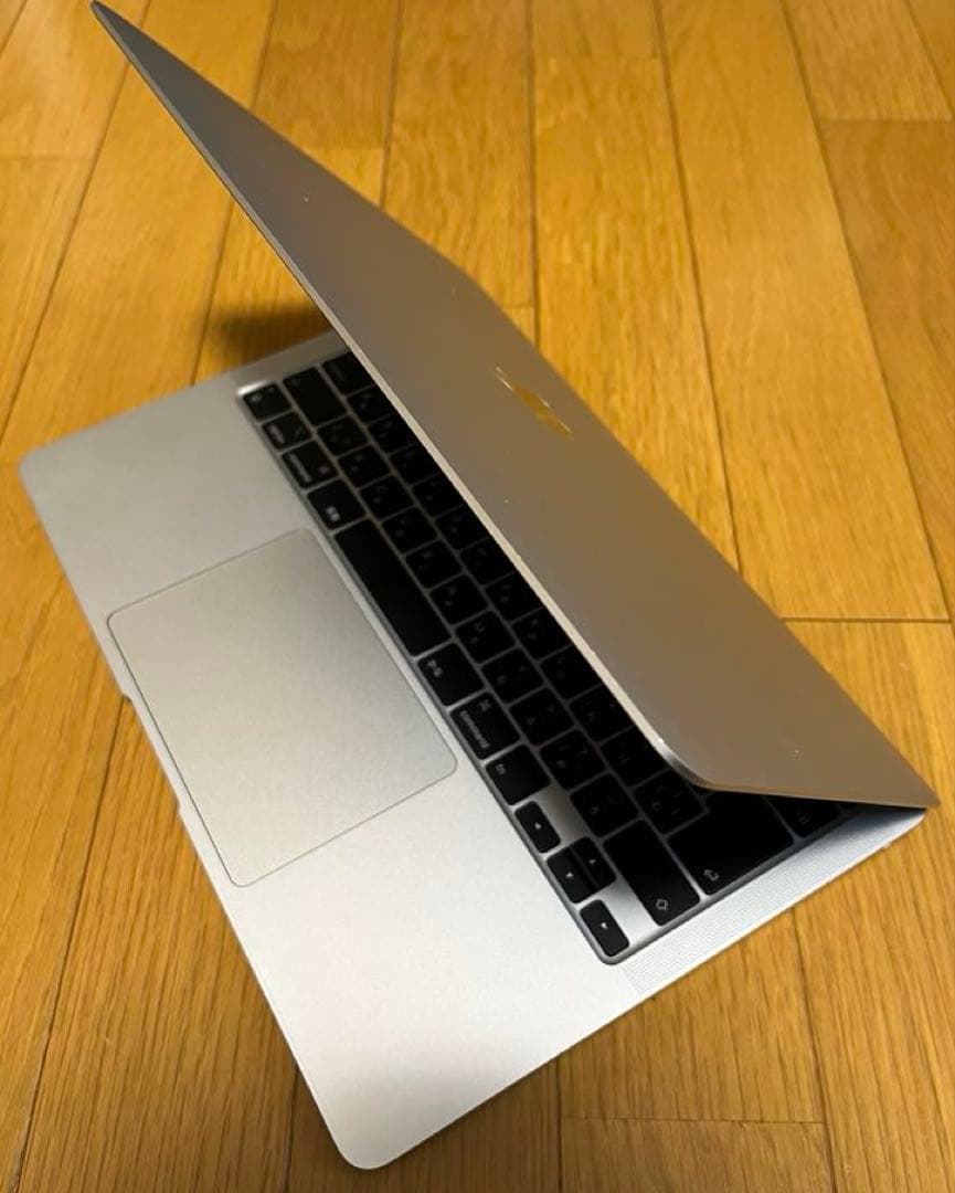MacBook本体 MacBook Air (Retina, 13-inch, 2020)