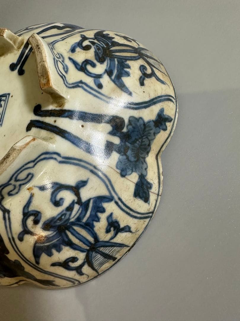 中国 古染付 梅花 碗 15.5cm 古い金修理あり