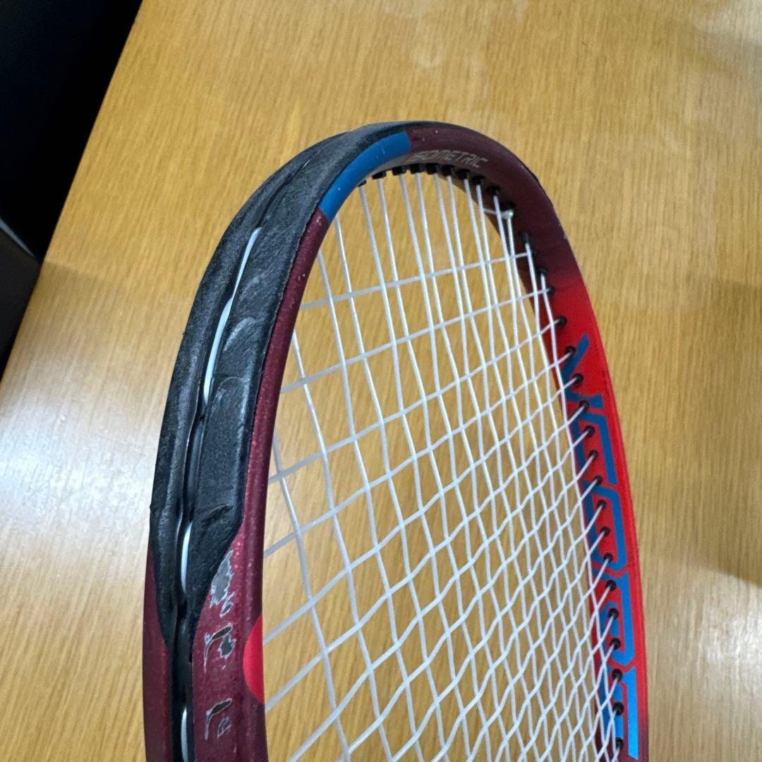 YONEX VCORE 100硬式テニスラケット レッド/ブルー