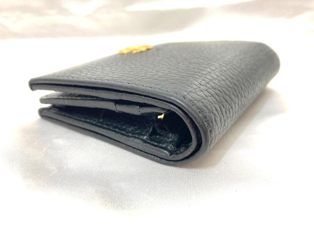 ♡ 美品 ♡ グッチ GGマーモント 二つ折り財布
